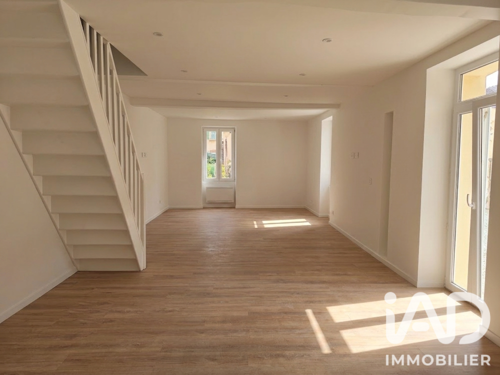 Location Maison Location Maison/villa 4 pièces Villevallier