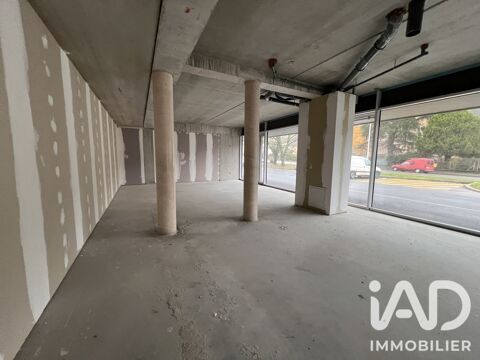   Vente Boutique/Local commercial 156 m&sup2; 