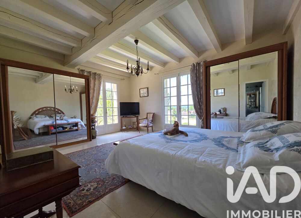 à vendre  Maison Saint-Céré (46400)