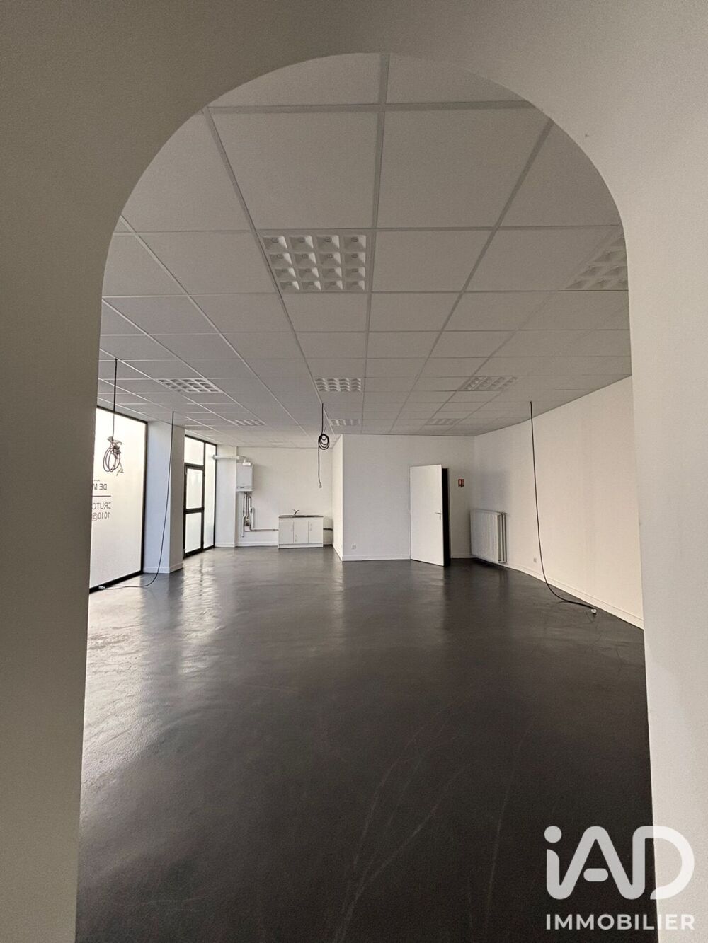  Vente Boutique/Local commercial 184 m&sup2; Mâcon