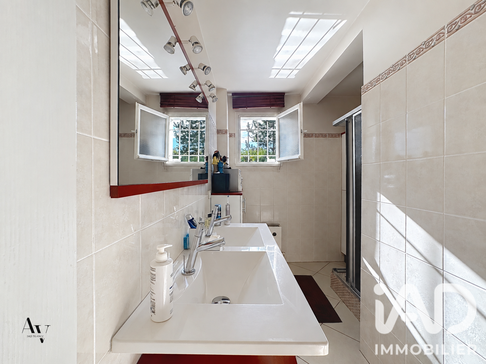à vendre  Maison Orgeval (78630)