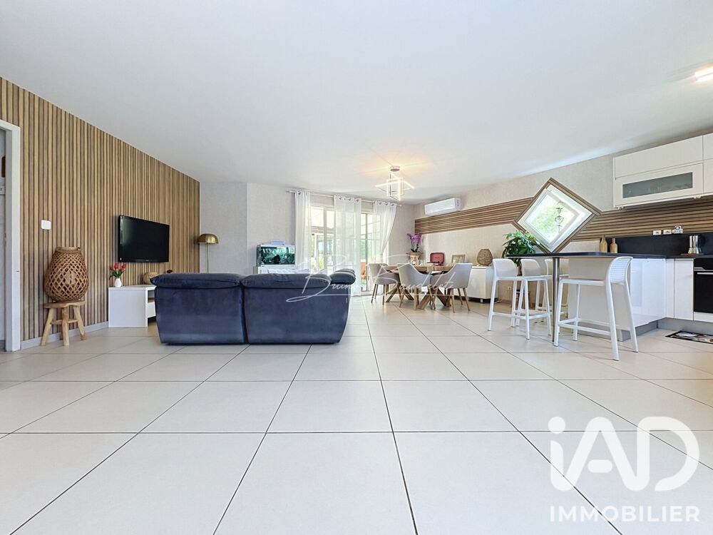 vente Maison - 7 pièce(s) - 156 m² Sadirac (33670)
