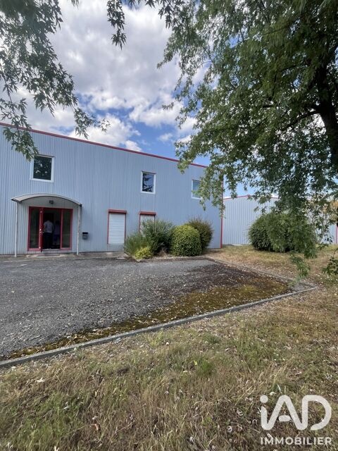   Vente Boutique/Local commercial 2 200 m&sup2; 