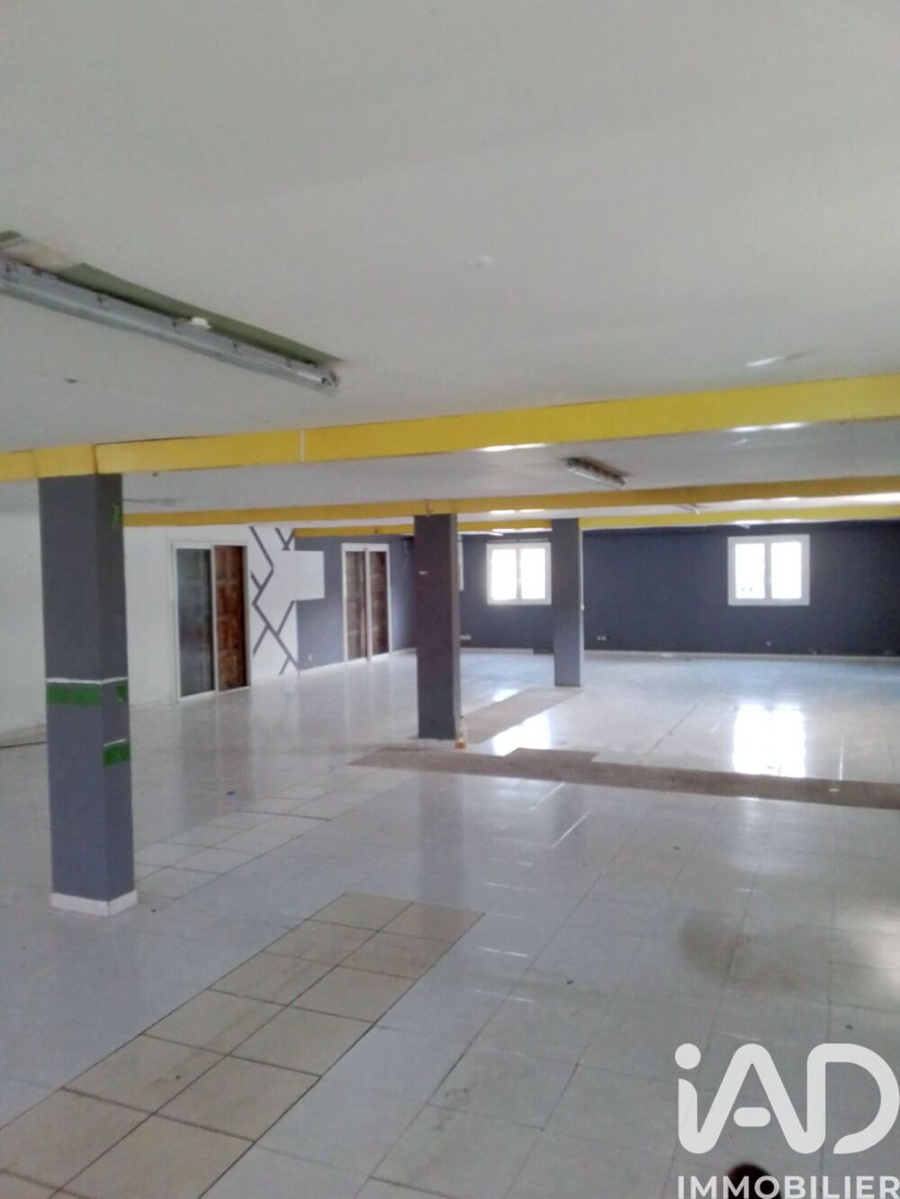Vente Immeuble Vente Immeuble 3 102 m&sup2; Saint-leu