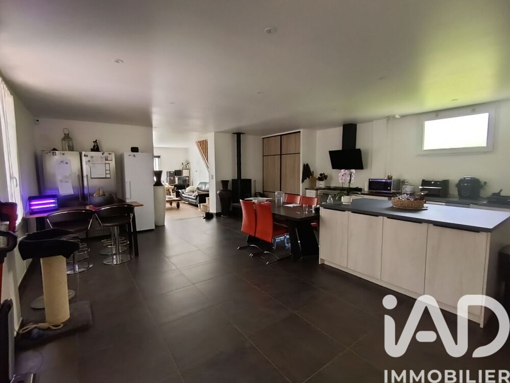 Vente Maison Vente Maison de campagne 5 pièces Saint-malo-des-trois-fontaines