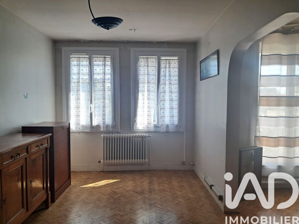 vente Maison - 11 pièce(s) - 271 m² Fleury-les-Aubrais (45400)