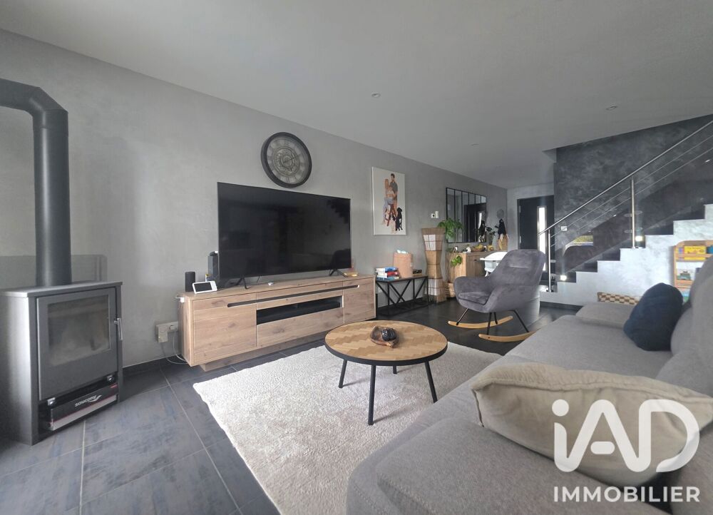 Vente Maison Vente Maison/villa 5 pièces Wœlfling-lès-sarreguemines