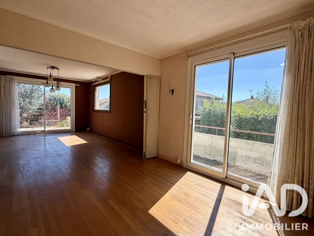 Vente Maison Vente Grange 4 pièces Meyzieu