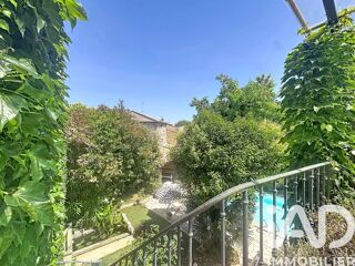  Maison à vendre 8 pièces 215 m²