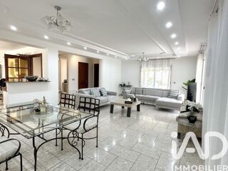  Maison � vendre 6 pi�ces 198 m�