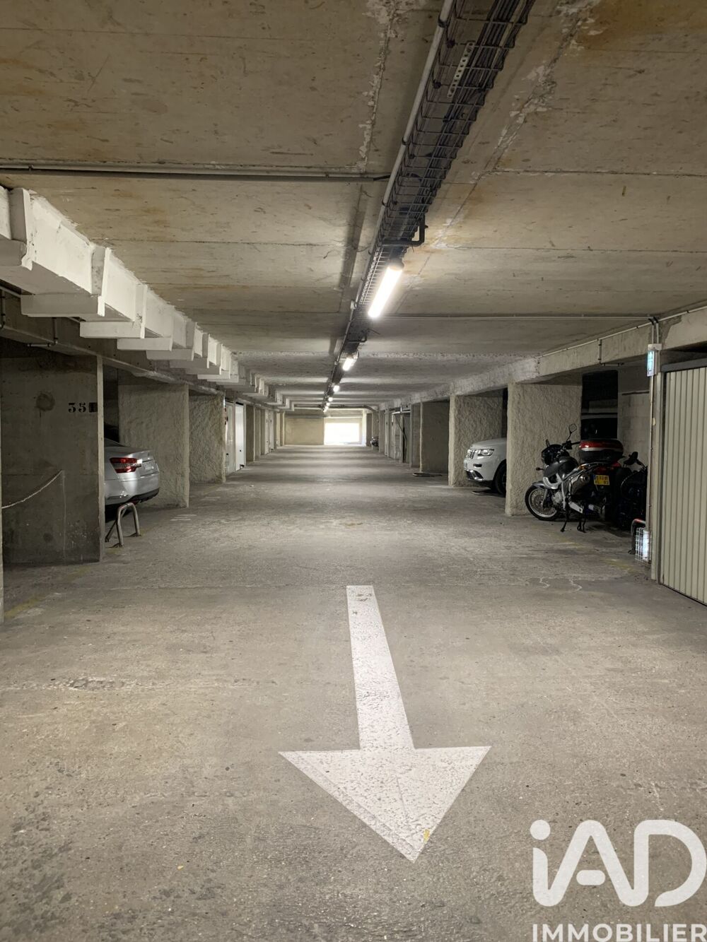Vente Parking/Garage Vente Parking 12 m&sup2; Paris 20