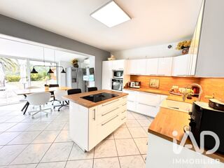  Maison à vendre 7 pièces 202 m²