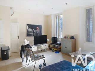  Immeuble à vendre 325 m²