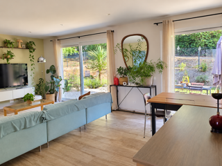Vente Maison Entre ville et campagne, un plain-pied ouvert sur la verdure Gond-pontouvre