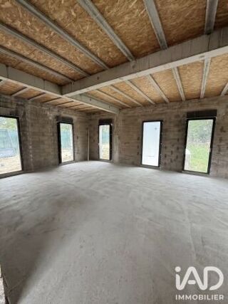  Maison à vendre 9 pièces 325 m²