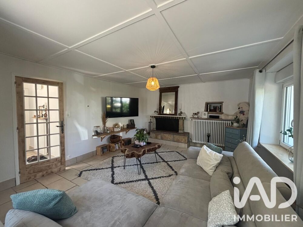 Vente Maison Vente Maison de campagne 7 pièces Frasne-le-château