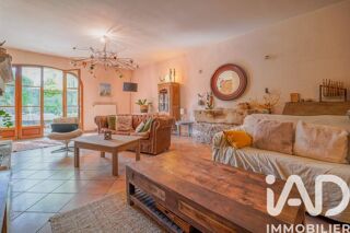  Maison à vendre 7 pièces 242 m²
