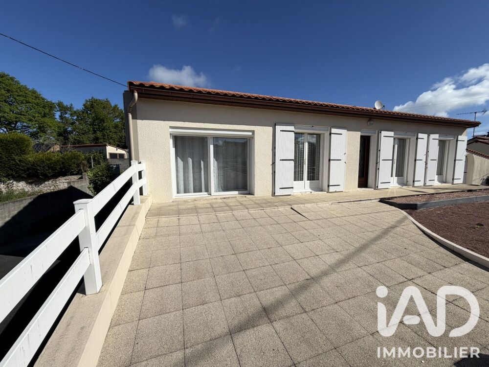 Vente Maison Vente Maison traditionnelle 5 pièces Châtillon-sur-thouet