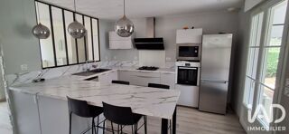  Maison à louer 7 pièces 154 m²