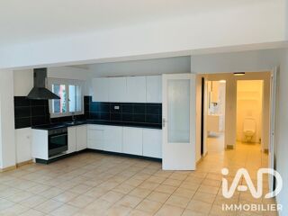  Appartement à louer 3 pièces 73 m²