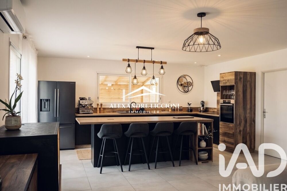 Vente Maison Vente Maison traditionnelle 5 pièces Carcès