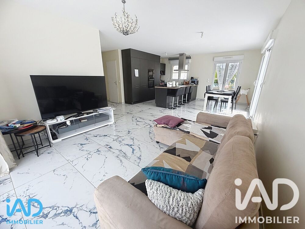 Vente Maison Vente Maison traditionnelle 5 pièces Clérey