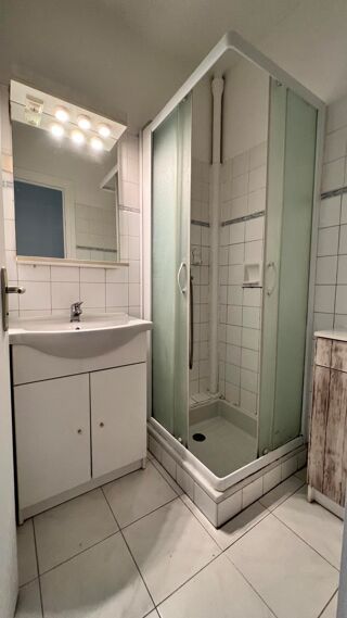  Appartement à louer 2 pièces 39 m²