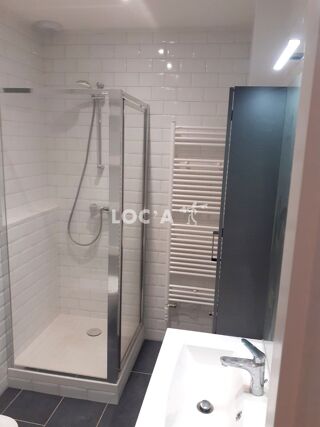  Appartement à louer 2 pièces 52 m²
