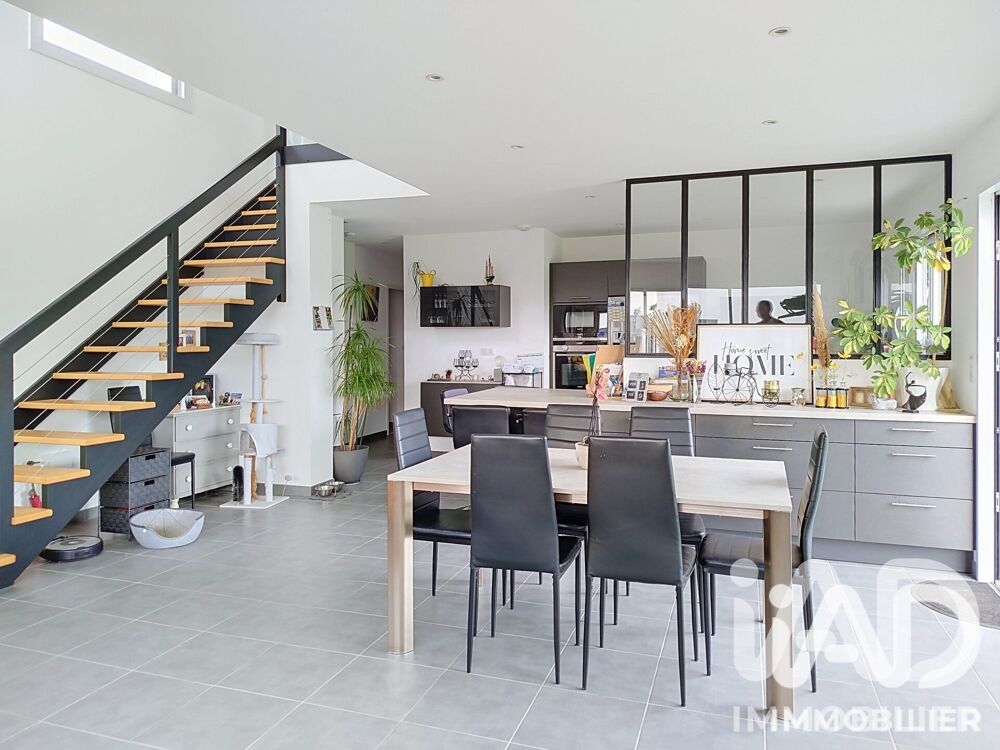 Vente Maison Vente Maison/villa 5 pièces La ville-Ès-nonais