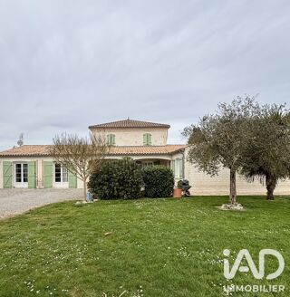  Maison à vendre 11 pièces 297 m²