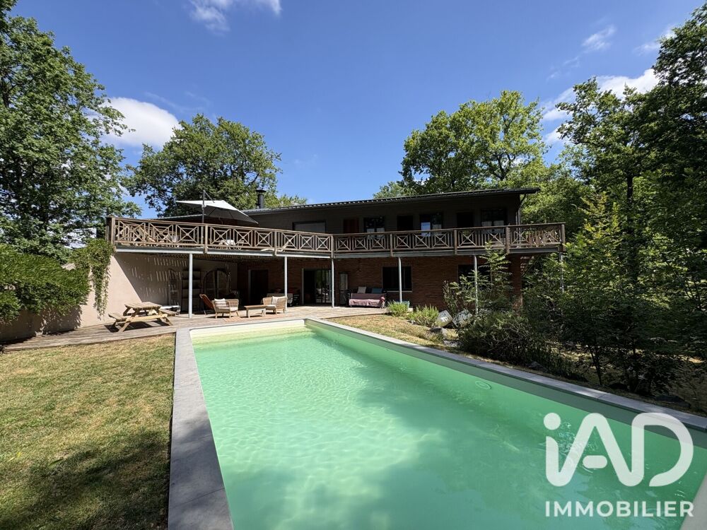 Vente Maison Vente Demeure 12 pièces Saintes