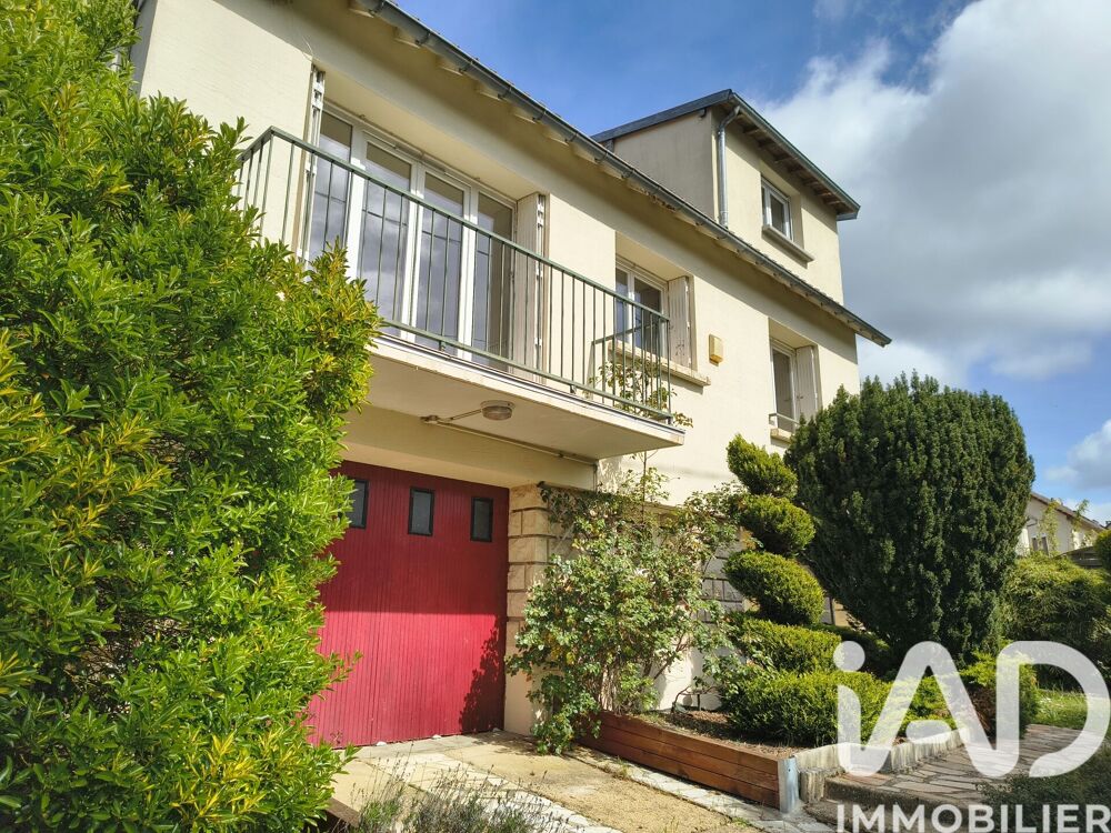 Maison 8 pièces 158 m² · à Saint-Arnoult-en-Yvelines · 158 m² · 335 000 €