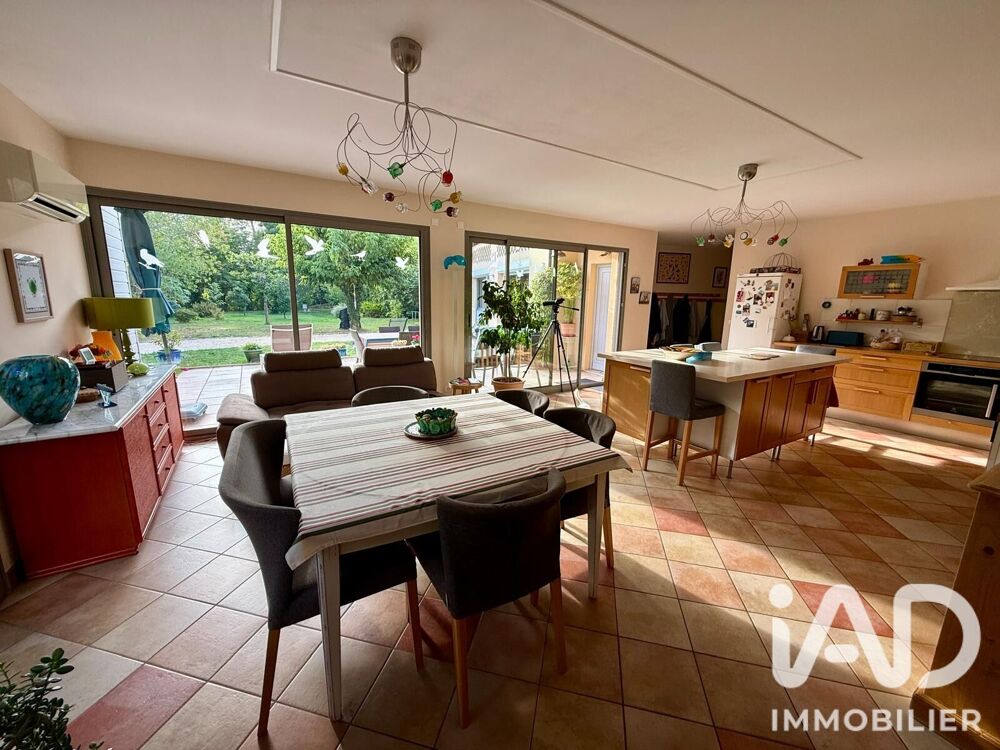 à vendre  Maison Bussy-Saint-Georges (77600)