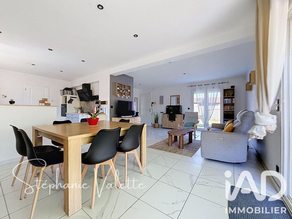 vente Maison - 5 pièce(s) - 121 m² Mours-Saint-Eusèbe (26540)