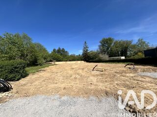  Terrain à vendre 589 m²