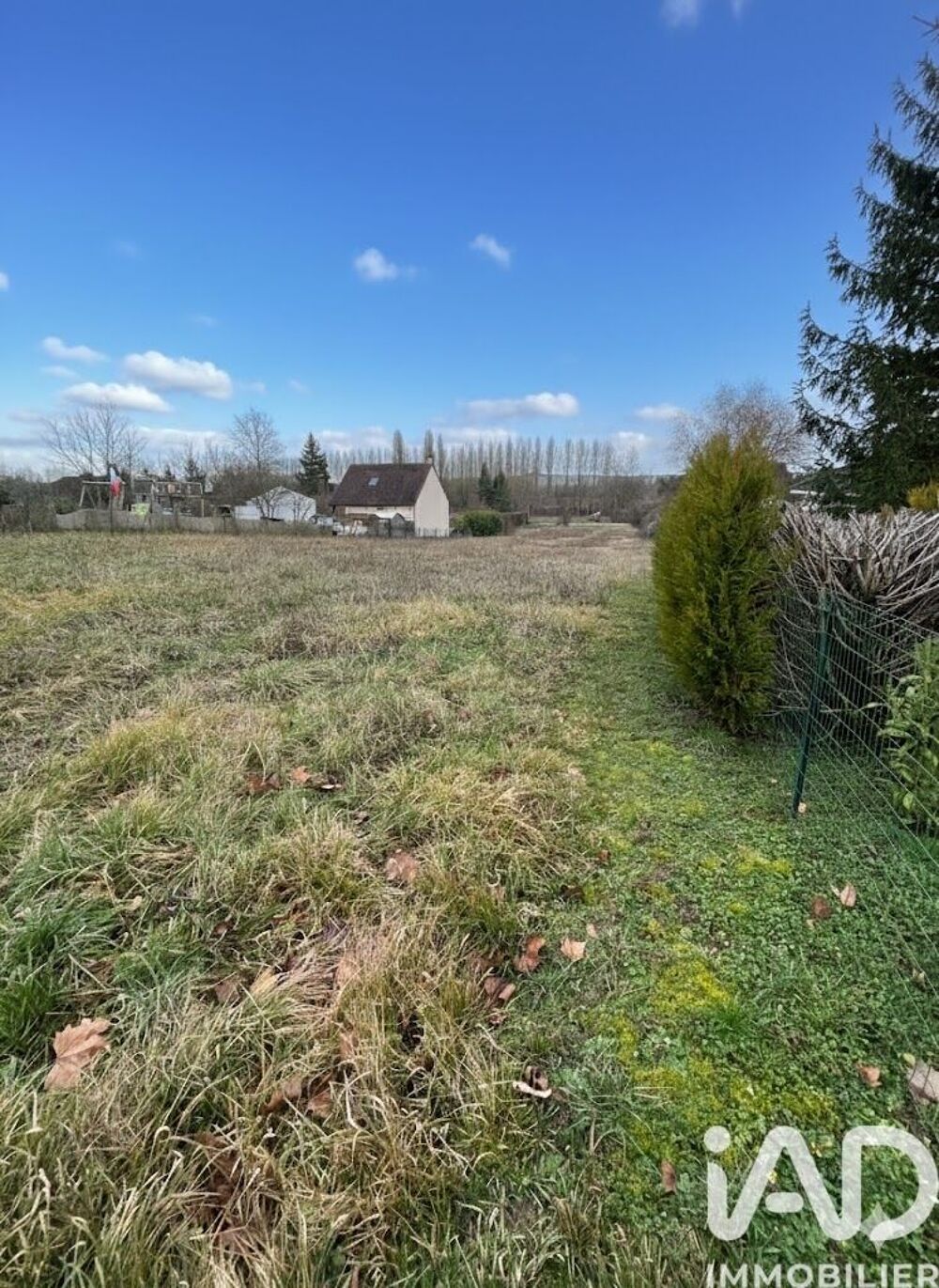 Vente Terrain Vente Terrain à bâtir 1 321 m&sup2; Saint-aubin-sur-yonne