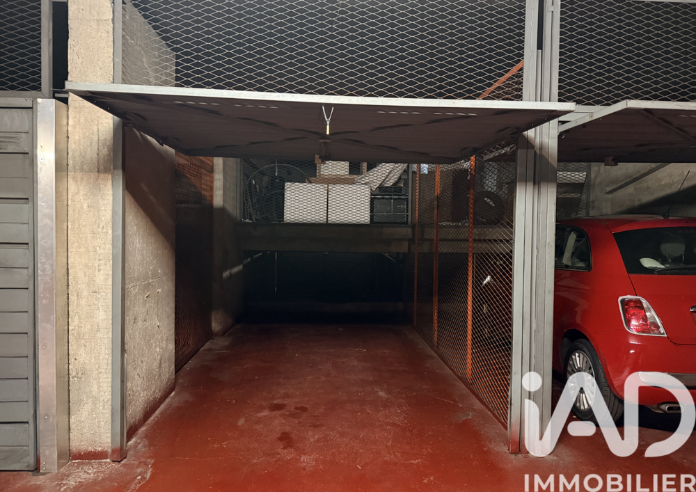 Vente Parking/Garage Vente Parking 12 m&sup2; Paris 17