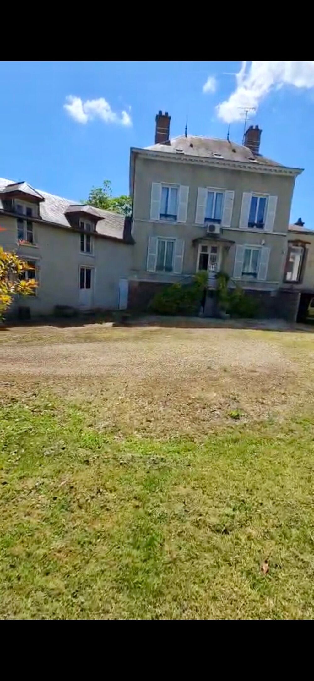 Vente Maison 2 maisons sur plus de 1000m2 de terrain Troyes