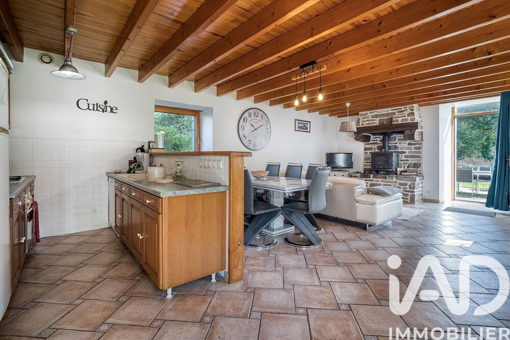 à vendre  Maison Cléden-Poher (29270)
