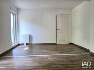  Appartement à louer 3 pièces 60 m²