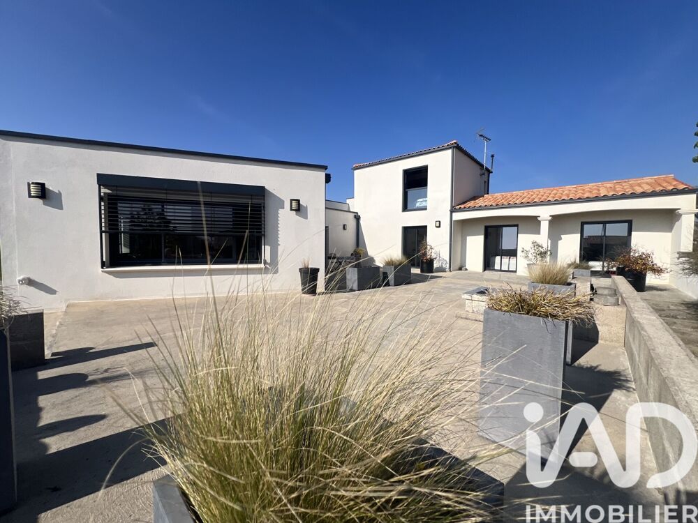 Maison 6 pièces 170 m² · à Yves · 170 m² · 522 000 €