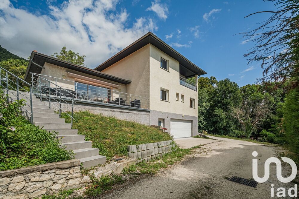 � vendre  Maison Claix (38640)