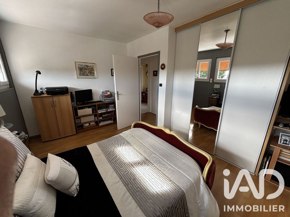 Vente Maison Vente Maison de village 5 pièces Villerest