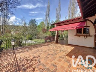  Maison à vendre 10 pièces 319 m²