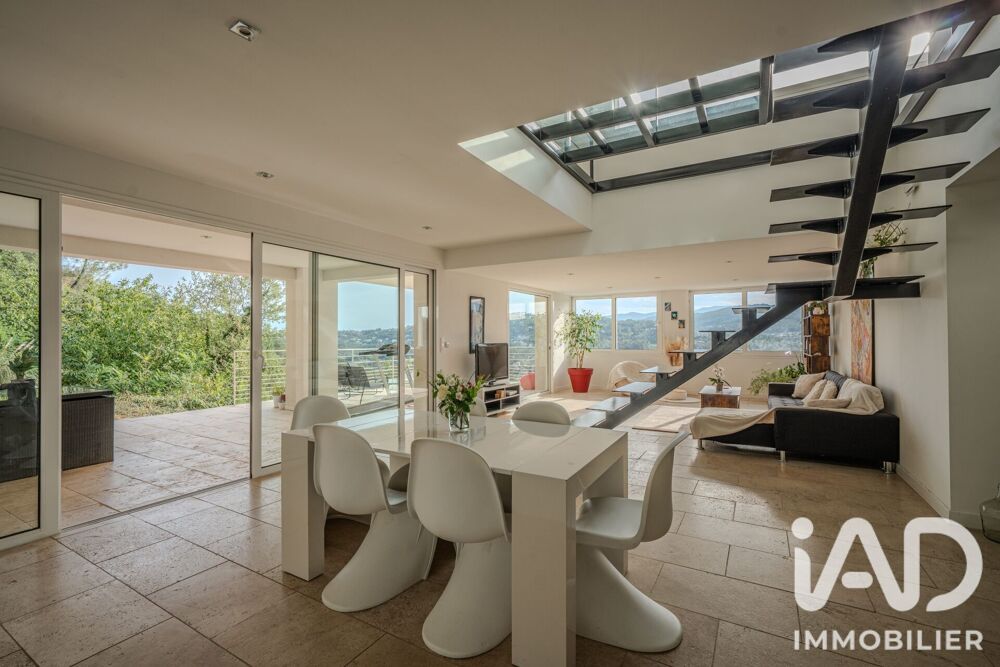 Vente Maison Vente Maison d'architecte 5 pièces Ucel