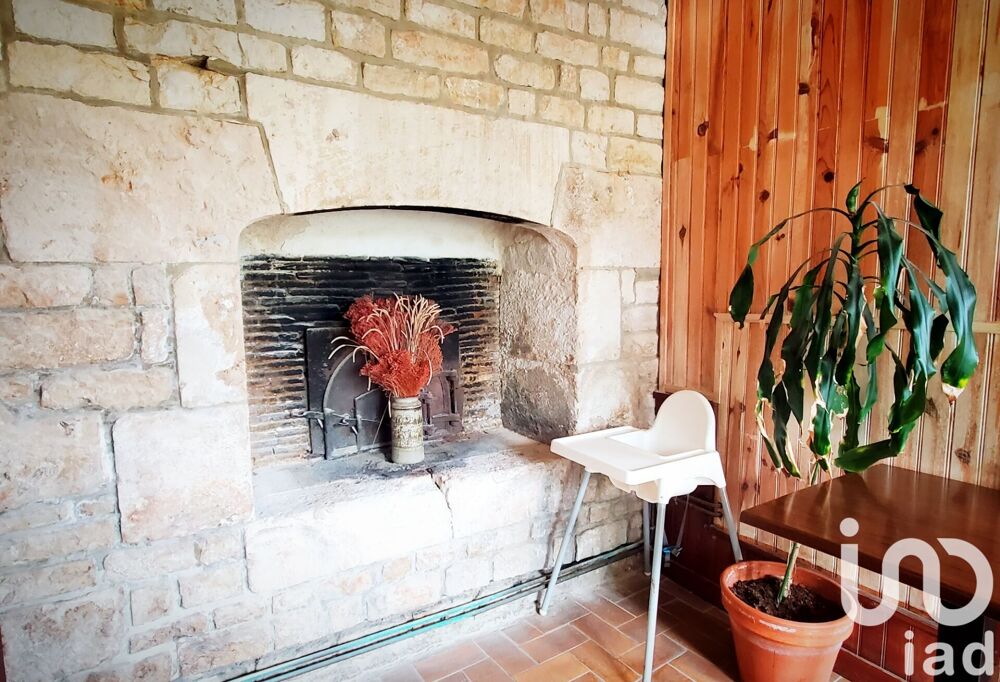 Vente Immeuble Vente Immeuble 456 m&sup2; Brioux-sur-boutonne