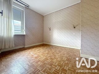  Maison à vendre 15 + pièces 162 m²