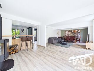  Maison à louer 9 pièces 174 m²