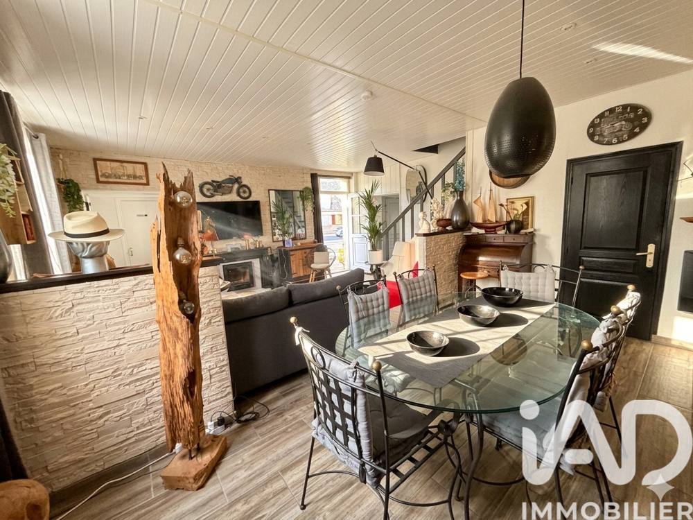 Vente Maison Vente Maison de ville 5 pièces Fontenay-le-vicomte