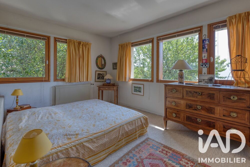 à vendre  Maison Saint-Ismier (38330)